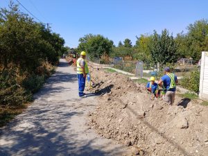 Comuna fără apă,gaze, canalizare şi asfalt . Cornesti Dambovita! 4 540711512 122167911548579081 7233876646227254003 n